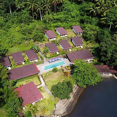 Thalassa Dive Resort Lembeh Airtembaga Esterno foto