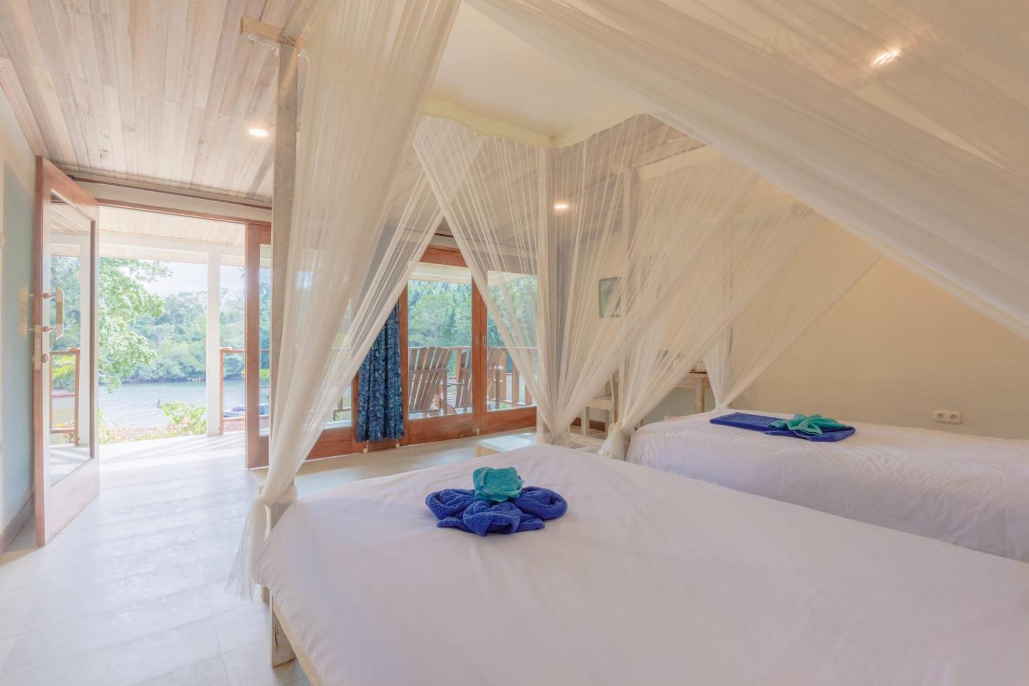 Thalassa Dive Resort Lembeh Airtembaga Esterno foto